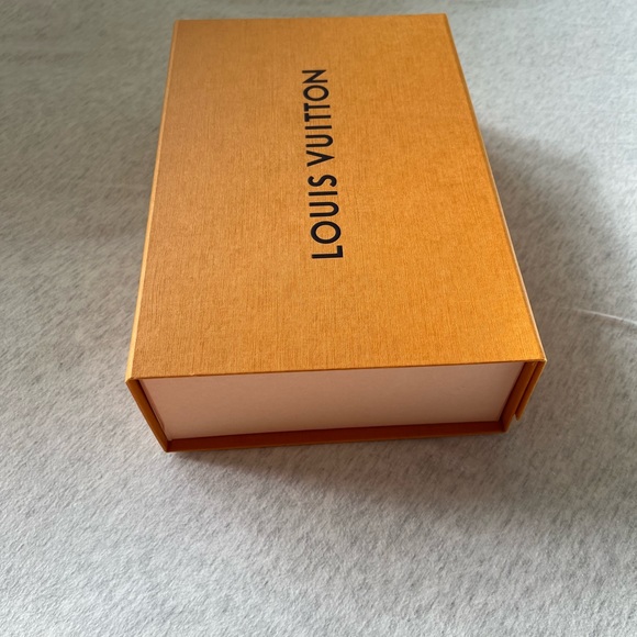 Louis Vuitton box 10.5x7x3 - Picture 4 of 7